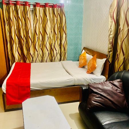 加尔各答 孟加拉宾馆旅舍 外观 照片